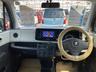 車を運転する際には運転席の存在は欠かせません。なのでしっかりとチェックしたいポイントですね。