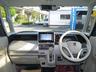 ３０年以上の実績を持つ仕入担当が現場へ出向き、現車を徹底確認！適正価格で良質な車両を確保し、展示しております。厳選中古車を仕入れるためには、日本中を走り回ります！当店のこだわりのひとつです！