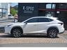 ★駐車時も安心なメーカーオプション　クリアランスソナ＆バックソナー付き４３，２００円★こちらも人気のメーカーオプション　パワーバックドア付き５４，０００円