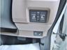 両側電動スライドドア装備！運転席よりボタン一つで開閉可能でございます。