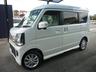 自社指定工場完備！点検・整備後納車ですので、どうぞ安心下さい。経験豊かな整備士がしっかりと対応いたします。エンジンオイル等の消耗品交換はもちろん、オーディオ・エアコン等も点検しております。