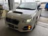 ［スタッフ］　車のことならお任せください。プロのスタッフだから安心！