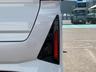 実際に乗って触って体感してみてください！！そう！！お車のフィーリングを感じ取ってください！　お車はあなたを待っていますよ！