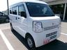当店では買取したお車の年式・状態・金額に合わせて価格設定を行っております。中にはちょっとした傷や凹みのあるお車もあります。その位なら直さず安い方がいいとの要望にお応えしての展示スタイルです！