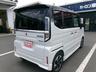 ツートンで人気の車体色です。
