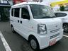 当店では買取したお車の年式・状態・金額に合わせて価格設定を行っております。中にはちょっとした傷や凹みのあるお車もあります。その位なら直さず安い方がいいとの要望にお応えしての展示スタイルです！