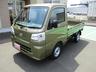 もちろん室内のクリーニングもしっかりと行います！専用スチーマーでシートの汚れはもちろん車内の臭いも取り除きます。綺麗な室内はやっぱり気持ちがいいですね☆