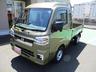 もちろん室内のクリーニングもしっかりと行います！専用スチーマーでシートの汚れはもちろん車内の臭いも取り除きます。綺麗な室内はやっぱり気持ちがいいですね☆