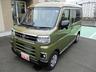 もちろん室内のクリーニングもしっかりと行います！専用スチーマーでシートの汚れはもちろん車内の臭いも取り除きます。綺麗な室内はやっぱり気持ちがいいですね☆