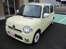 もちろん室内のクリーニングもしっかりと行います！専用スチーマーでシートの汚れはもちろん車内の臭いも取り除きます。綺麗な室内はやっぱり気持ちがいいですね☆