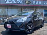 トヨタ　ヴィッツ ハイブリッドＦ 車輛評価４．５点／純正ワンセグＢｌｕｅｔｏｏｔｈ対応ナビ／ドライ