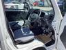 ＊エムズでは販売した車両全車のフロントガラスに撥水加工を行っております！！雨の日の運転も視界良好です！撥水のキーパーコーティングも取り扱っておりますのでお気軽に声をかけて下さい！