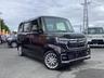 ＊エムズでは販売した車両全車のフロントガラスに撥水加工を行っております！！雨の日の運転も視界良好です！撥水のキーパーコーティングも取り扱っておりますのでお気軽に声をかけて下さい！