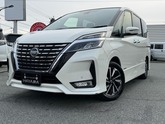 日産　セレナ ２．０ ハイウェイスター Ｖ 社外ナビ／両側パワースライドドア パール