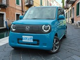 ホンダ　Ｎ－ＯＮＥ ｅ： ｅ： Ｌ 純正ナビ 急速充電 ＥＴＣ Ｂカメラ メ－カ－保証 オートブレー