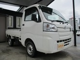 ダイハツ　ハイゼットトラック ６６０ スタンダード ３方開 ４ＷＤ エアコン／パワステ／エアバッグ ホワイト