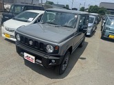 スズキ　ジムニー ６６０ ＸＣ ４ＷＤ 届出済未使用車 オートライト クルコン ミディアムグレー