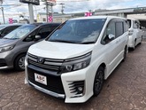 トヨタ　ヴォクシー ２．０ ＺＳ 煌ＩＩ 純正ナビ・ＴＶ バックモニター フリップダウンモニター 電