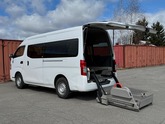 日産　ＮＶ３５０キャラバン ２．５ チェアキャブ Ｃ仕様 ディーゼルターボ ４ＷＤ 車いす移動車 ラジオ リ