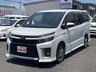 ヴォクシー 1.8 ハイブリッド ZS　画像1