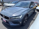 ボルボ　Ｖ６０クロスカントリー アルティメット Ｂ５ ＡＷＤ ４ＷＤ 衝突被害軽減ブレーキ 全周囲カメラ オート