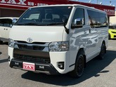 トヨタ　ハイエースバン ２．８ スーパーＧＬ ダークプライム Ｓ ロングボディ ディーゼルターボ ４ＷＤ