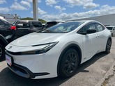 トヨタ　プリウス ２．０ Ｇ Ｅ－Ｆｏｕｒ ４ＷＤ 禁煙車・前後ドライブレコーダー・ディスプレイオ