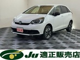ホンダ　フィット １．５ ｅ：ＨＥＶ ホーム ブラックスタイル ４ＷＤ 追従クルコン ワイパーデア