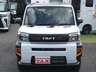 ●全車３か月又は３０００ｋｍの全国無料保証が付いています。もっと長く保証が欲しいといったお客様には最長７年まで期間が選べる延長保証もご用意しています。（有料）