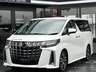三眼LEDヘッドランプを装備している車両は、フロントのウィンカーにこのシーケンシャル機能が搭載されています★