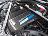 特別装備品のＭ　Ｐｅｒｆｏｒｍａｎｃｅ製カーボンエンジンカバー