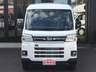 ●全車３か月又は３０００ｋｍの全国無料保証が付いています。もっと長く保証が欲しいといったお客様には最長７年まで期間が選べる延長保証もご用意しています。（有料）