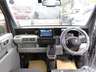 広い視界の運転席周り。お得な純正ナビTV付きです。