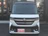 ●全車３か月又は３０００ｋｍの全国無料保証が付いています。もっと長く保証が欲しいといったお客様には最長７年まで期間が選べる延長保証もご用意しています。（有料）