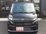 ●全車３か月又は３０００ｋｍの全国無料保証が付いています。もっと長く保証が欲しいといったお客様には最長７年まで期間が選べる延長保証もご用意しています。（有料）
