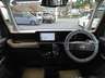 広い視界の運転席周り。お得な純正ナビTV付きです。