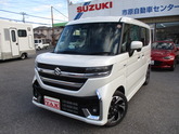 スズキ　スペーシア カスタム　ハイブリッドXS　届出済未使用車　８インチナビ　フロアマット付